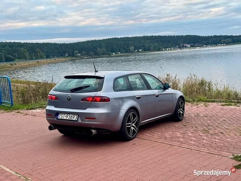 Używany 2010 Alfa Romeo 159 | 16 500 zł (Uczciwa cena) - Obraz 1/4
