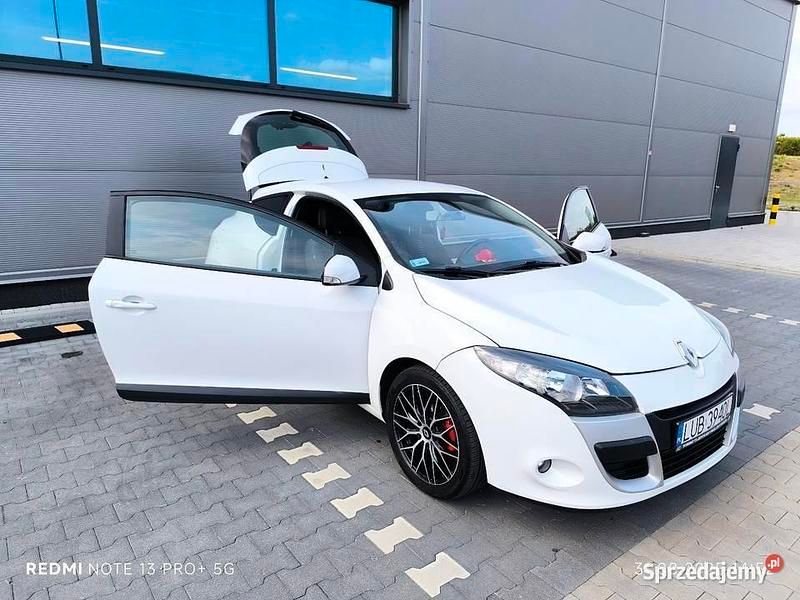 Używany Renault Mégane III 2010 Biały Coupe