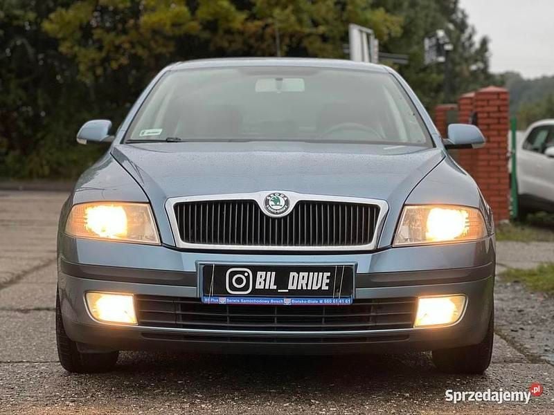 Niebieski Używany 2007 Skoda Octavia Sedan/Limuzyna | 10 800 zł (Dość drogi) - Obraz 1/4