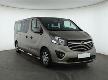 Używany Opel Vivaro 125 KM (91 kW) 2017 Beżowy Minivan