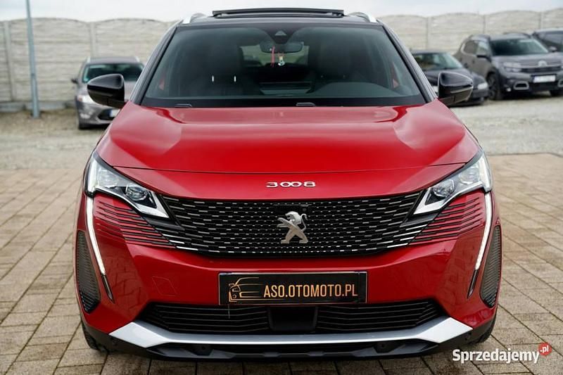 Używany Peugeot 3008 GT 130 KM (95 kW) 2022 Bordowy SUV