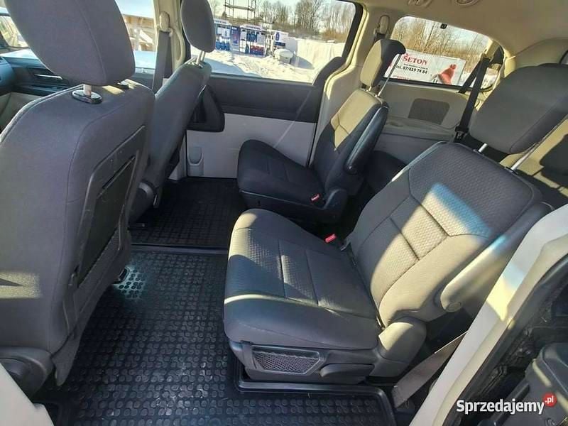 Używany Chrysler Grand Voyager 2018 Czarny Minivan