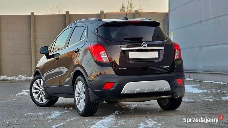Bordowy Używany 2016 Opel Mokka SUV | 43 900 zł (Uczciwa cena) - Obraz 1/4
