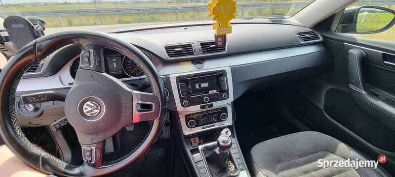 Używany VW Passat 2011 Czarny Sedan/Limuzyna