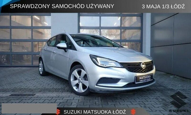 Srebrny Używany 2017 Opel Astra Sedan/Limuzyna | 41 900 zł (Uczciwa cena) - Obraz 1/4