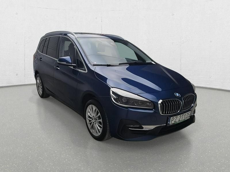 Niebieski ciemny Używany 2022 BMW 218 Minivan | 59 200 zł (Super Cena) - Obraz 1/4