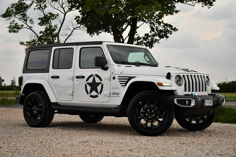 Używany Jeep Wrangler 380 KM (279 kW) 2023 Biały (metalik) SUV