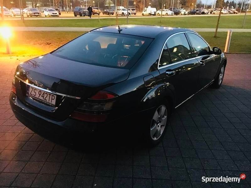 Używany Mercedes S350 2005 Czarny Sedan/Limuzyna