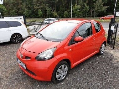 Inny kolor Używany 2005 Toyota Aygo Hatchback | 5000 zł (Uczciwa cena) - Obraz 1/4