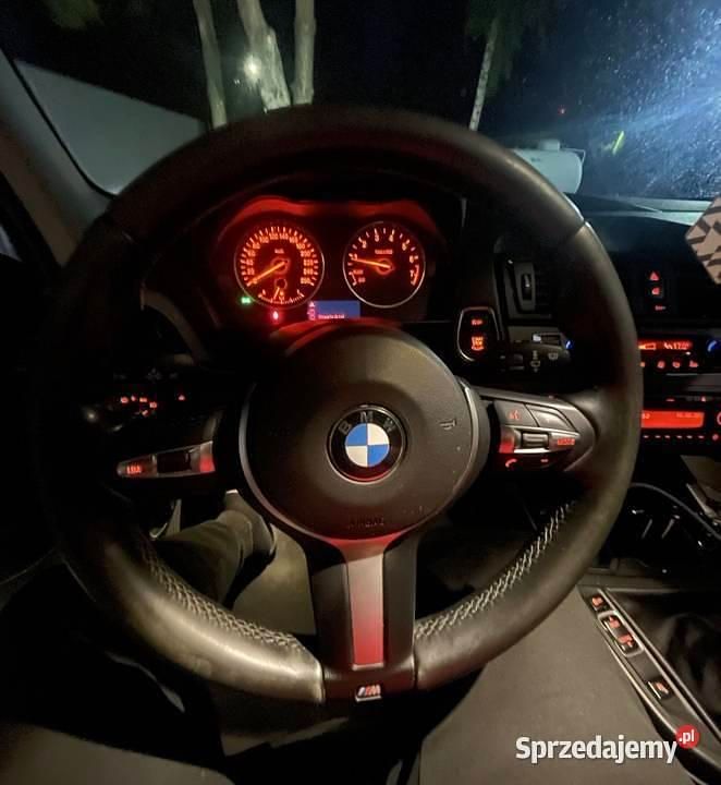 Używany BMW 118 Shadowline 2011 Czarny Hatchback