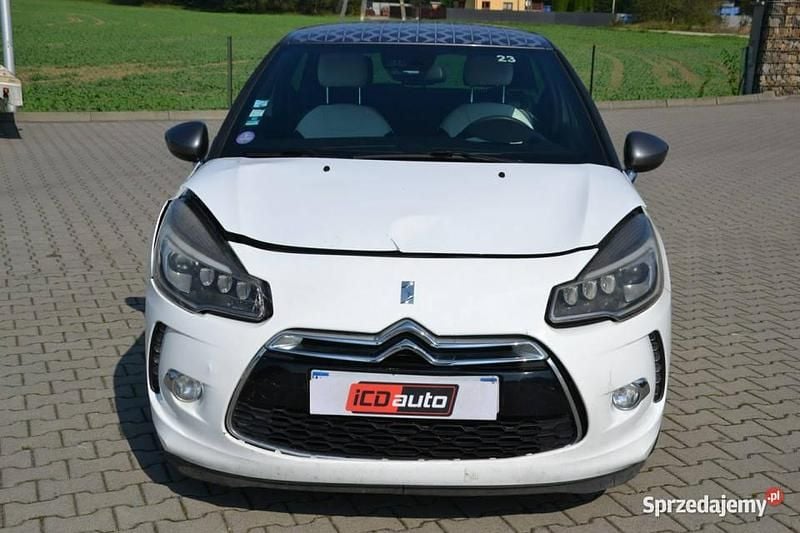 Biały Używany 2015 Citroën DS3 Hatchback | 15 800 zł - Obraz 1/4