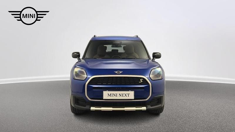 Używany Mini Countryman 225 kW (306 KM) 2024 Blazing blue metalizowany SUV