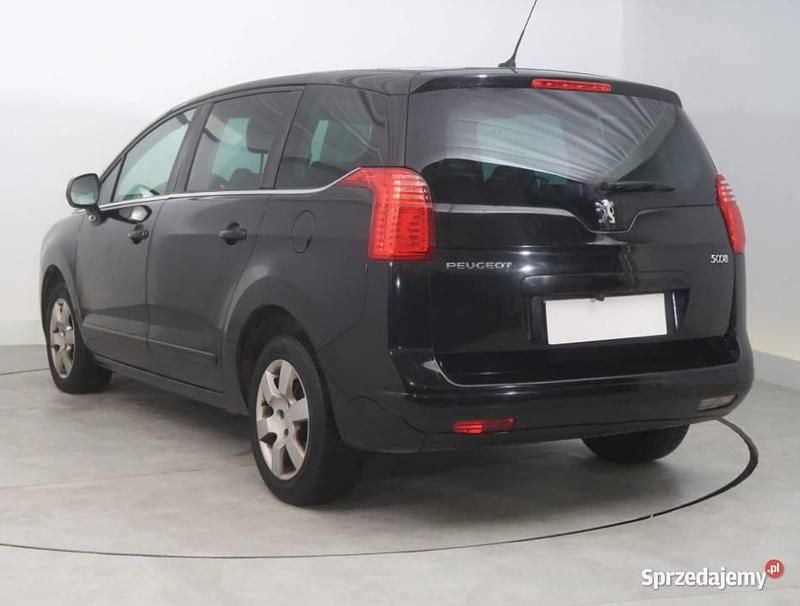 Używany Peugeot 5008 112 KM (82 kW) 2012 Czarny Minivan
