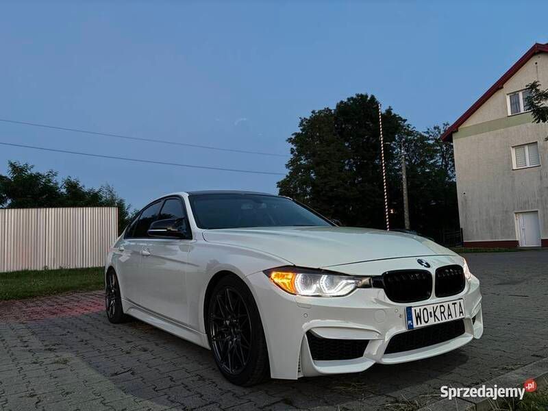 Używany BMW 335 2013 Biały Sedan/Limuzyna