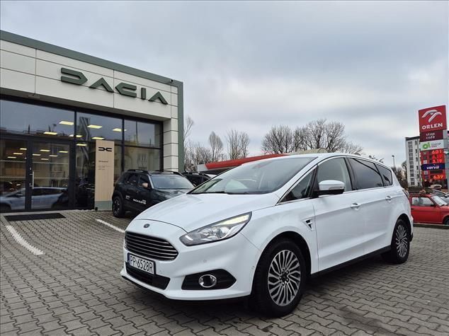 Biały Używany 2018 Ford S-MAX Titanium Minivan | 59 900 zł (Uczciwa cena) - Obraz 1/4