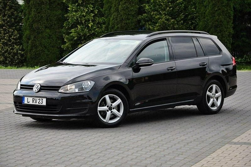 Używany VW Golf VII 110 KM (80 kW) 2015 Czarny Kombi