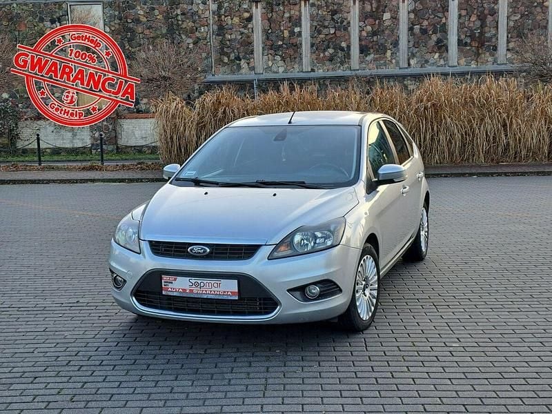 Srebrny Używany 2008 Ford Focus Hatchback | 8900 zł (Uczciwa cena) - Obraz 1/4