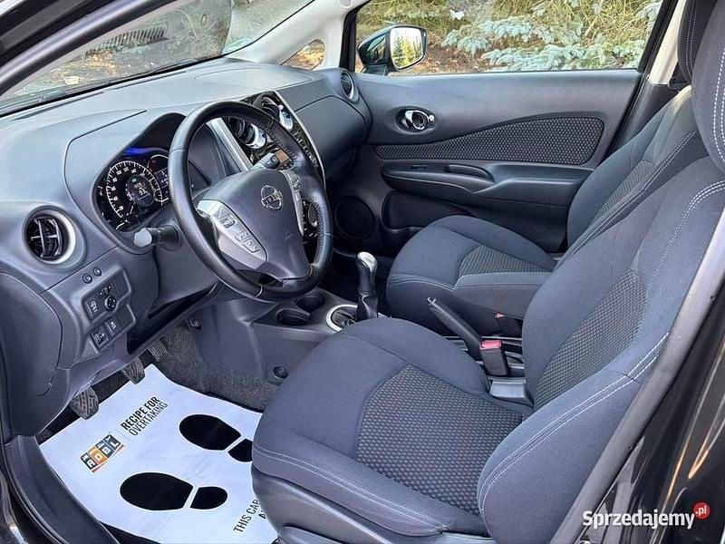 Używany Nissan Note 80 KM (58 kW) 2016 Czarny Hatchback