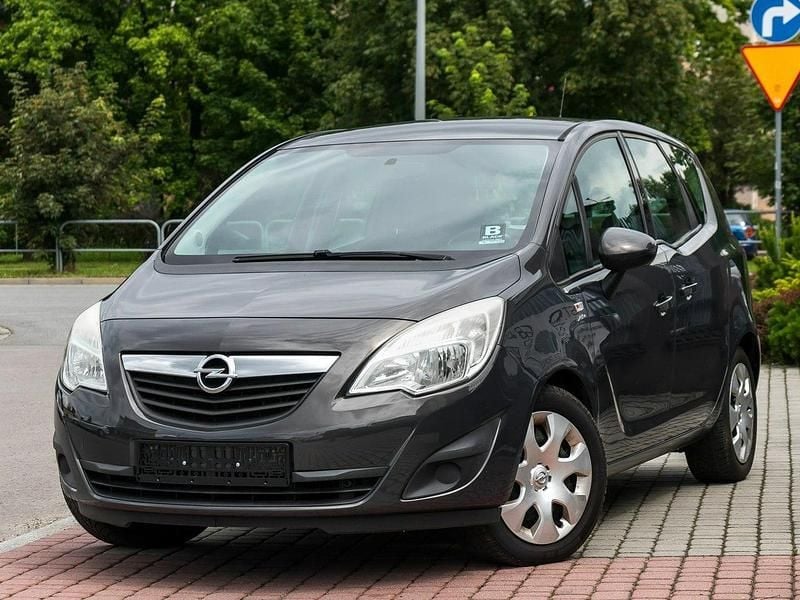 Szary Używany 2013 Opel Meriva Minivan | 21 500 zł (Uczciwa cena) - Obraz 1/4