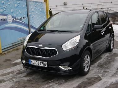 Czarny Używany 2015 Kia Venga Hatchback | 34 900 zł (Uczciwa cena) - Obraz 1/4