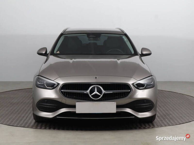 Szary Używany 2023 Mercedes C180 Kombi | 143 999 zł (Uczciwa cena) - Obraz 1/4
