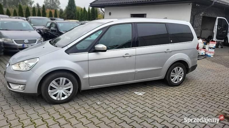 Używany Ford Galaxy Ghia 125 KM (91 kW) 2009 Minivan