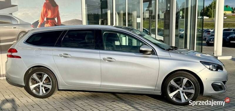 Używany 2015 Peugeot 308 | 20 000 zł (Dość drogi) - Obraz 1/4