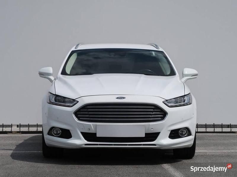 Biały Używany 2015 Ford Mondeo Kombi | 43 121 zł (Drogi) - Obraz 1/4