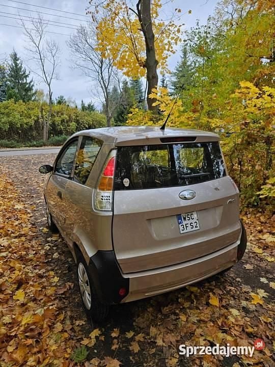 Używany Microcar M.Go 20 KM (14 kW) 2011 Beżowy Hatchback