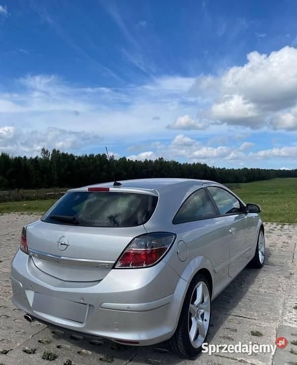 Używany Opel Astra GTC 2008
