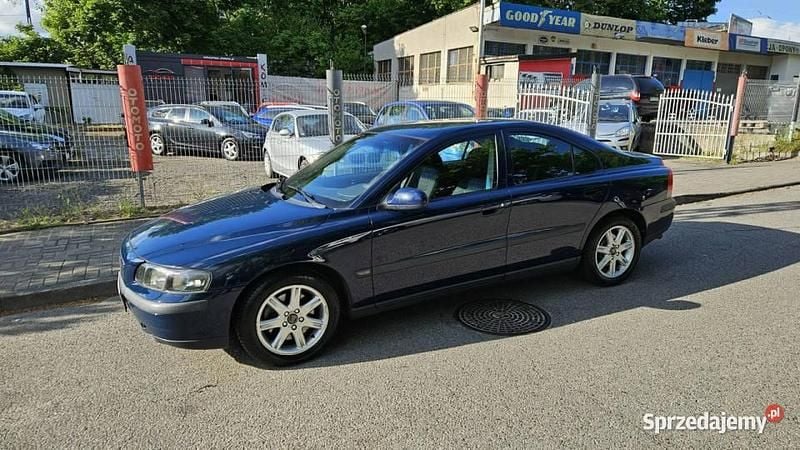 Granatowy Używany 2002 Volvo S60 Sedan/Limuzyna | 11 999 zł (Uczciwa cena) - Obraz 1/4