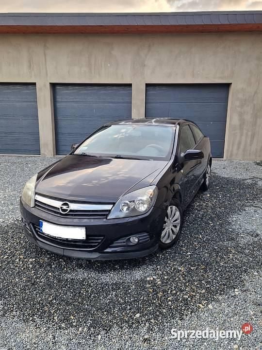 Używany Opel Astra GTC 2005