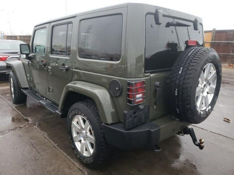 Używany Jeep Wrangler Sahara 284 KM (208 kW) 2016 Zielony SUV