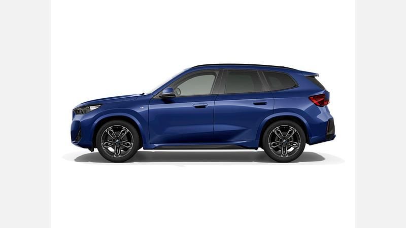 Używany BMW X1 Comfort Edition 150 KM (110 kW) 2025 Niebieski portimao m metalizowany SUV