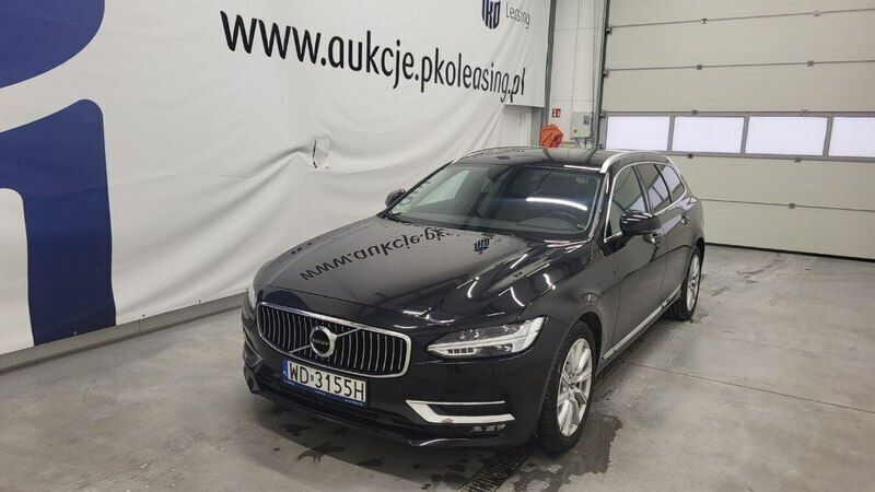 Czarny (metalik) Używany 2018 Volvo V90 Inscription Kombi | 90 000 zł (Super Cena) - Obraz 1/4