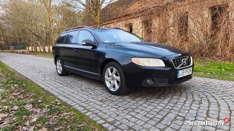 Używany Volvo V70 2009 Czarny Kombi