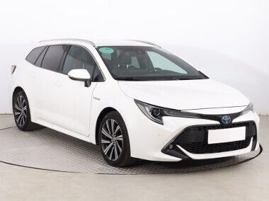 Biały Używany 2021 Toyota Corolla Kombi | 74 999 zł (Dobra cena) - Obraz 1/4