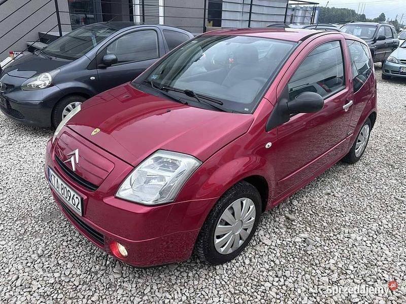 Bordowy Używany 2006 Citroën C2 Hatchback | 9900 zł (Drogi) - Obraz 1/4