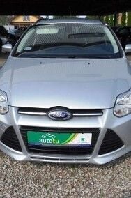 Używany Ford Focus 95 KM (69 kW) 2014 Srebrny Sedan/Limuzyna