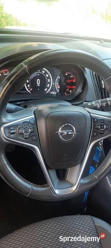 Używany Opel Insignia 170 KM (125 kW) 2015 Brązowy Hatchback