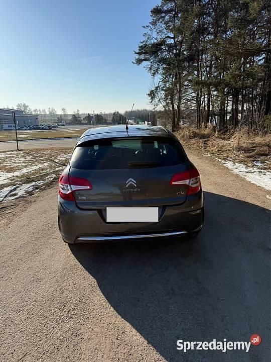 Używany Citroën C4 Exclusive 112 KM (82 kW) 2011