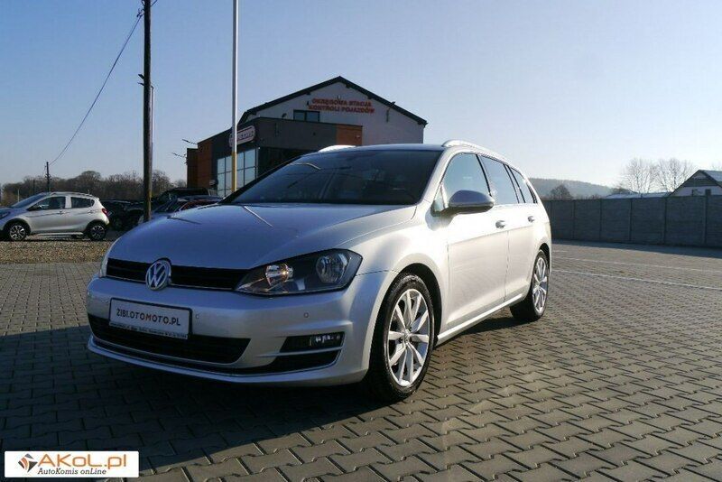 Srebrny (metalik) Używany 2016 VW Golf VII Kombi | 44 900 zł (Dość drogi) - Obraz 1/4