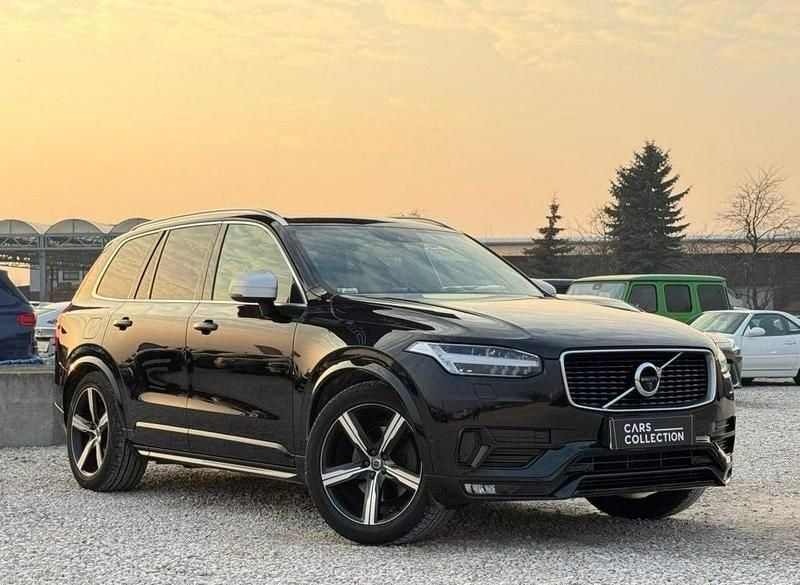 Czarny Używany 2015 Volvo XC90 R-Design SUV | 104 900 zł (Dobra cena) - Obraz 1/4