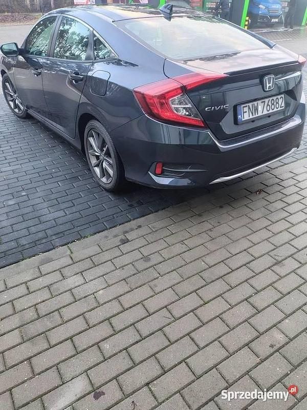 Używany Honda Civic 2020 Granatowy Sedan/Limuzyna