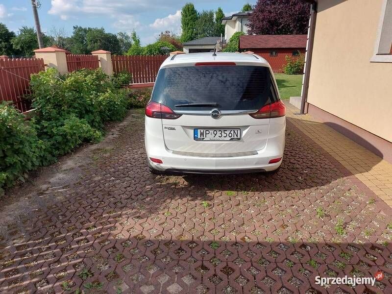 Używany Opel Zafira 120 KM (88 kW) 2016 Biały Minivan