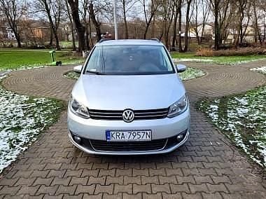 Używany VW Touran 105 KM (77 kW) 2011 Srebrny Minivan