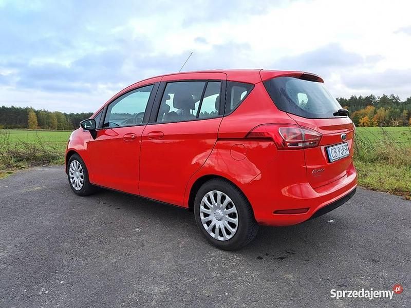Używany Ford B-MAX 2014 Czerwony Minivan