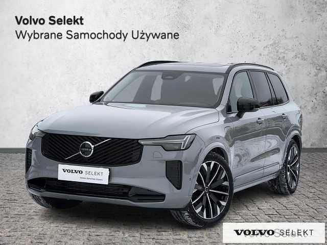 Używany Volvo XC90 455 KM (334 kW) 2025 Szary SUV
