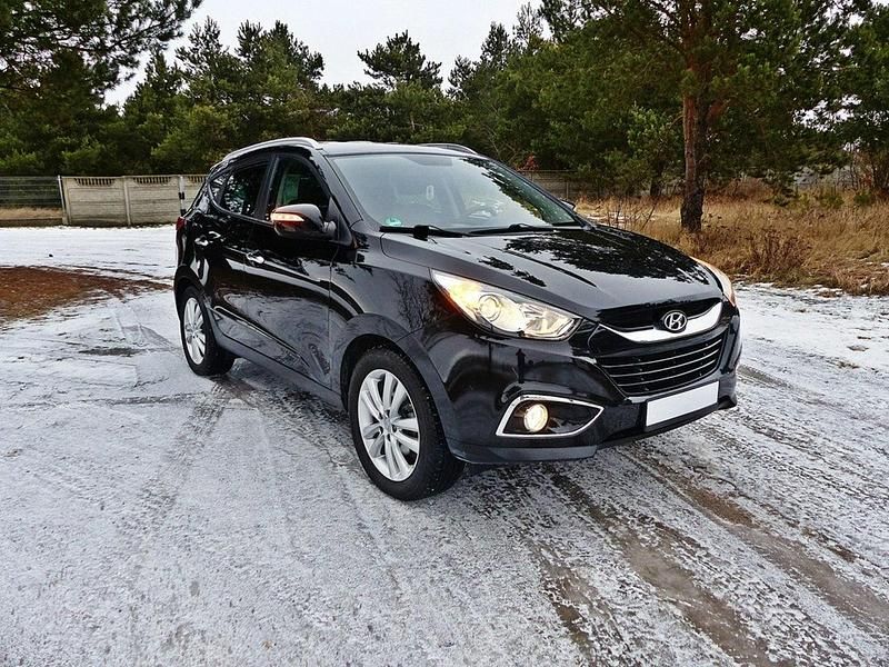Używany Hyundai ix35 163 KM (119 kW) 2012 Czarny SUV