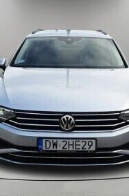 Używany VW Passat Business+ 150 KM (110 kW) 2020 Srebrny (metalik) Sedan/Limuzyna